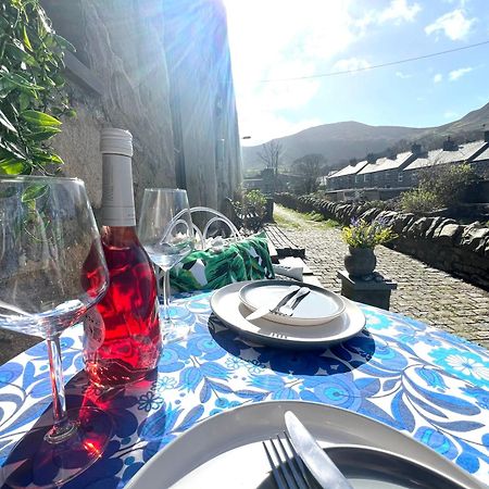 Mynydd A Mor Villa Trevor Exteriör bild